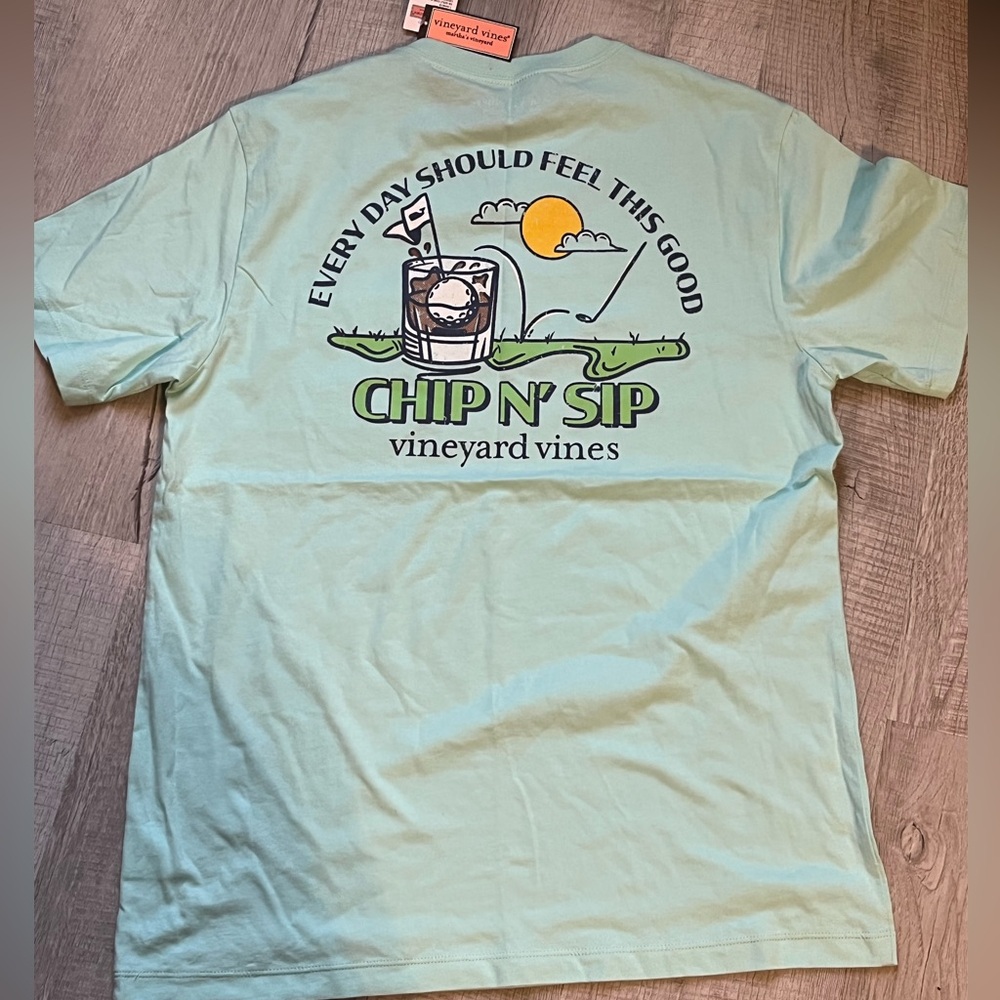 Vineyard Vines shirt Golf design
